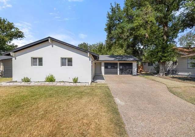 Photo 1 of Single family home for sale at 8304 Millway Dr, Austin, TX 78757 | MLS# 8378443 | Listing updated on 2026-09-30