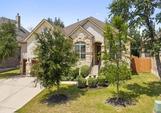 Single family home for sale at 15408 La Catania Wy, Austin, TX 78738 | MLS# 2438886