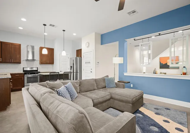 Photo 3 of Single family home for sale at 6712 Blarwood Dr, Austin, TX 78745 | MLS# 9245451 | Listing updated on 2026-09-13