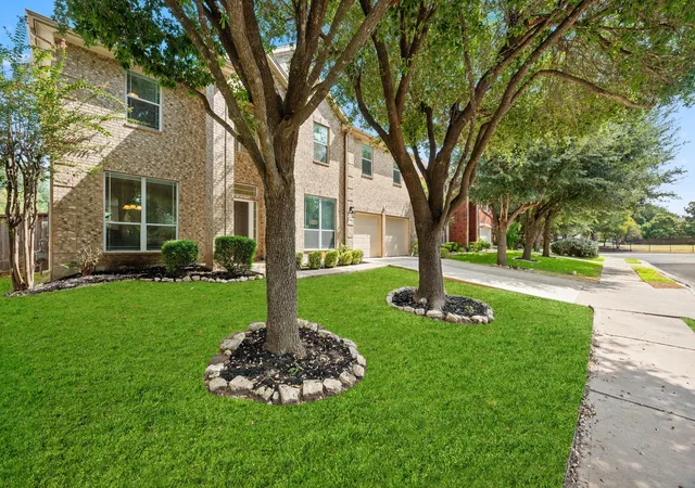 Photo 2 of Sale Pending at 708 Old Ravine Ct, Round Rock, TX 78665 | MLS# 4515584 | Listing updated on 2026-09-27