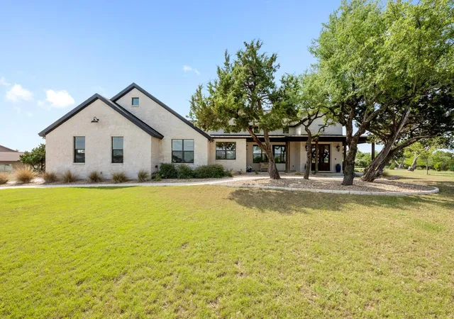 Single family home for sale at 215 Sandy Crk Cv, Driftwood, TX 78619 | MLS# 4661822