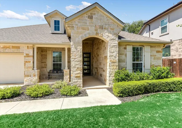 Photo 1 of Sale Pending at 2313 Bridges Ranch Rd, Georgetown, TX 78628 | MLS# 9353815 | Listing updated on 2026-10-27