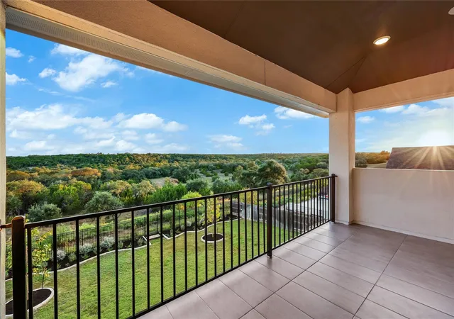 Photo 3 of Single family home for sale at 509 Crosswater Ln, Dripping Springs, TX 78620 | MLS# 9810892 | Listing updated on 2026-09-19