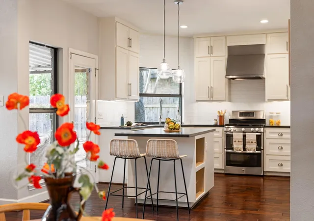 Photo 2 of Single family home for sale at 5205 Wheeler Branch Cir, Austin, TX 78749 | MLS# 3421766 | Listing updated on 2026-09-23