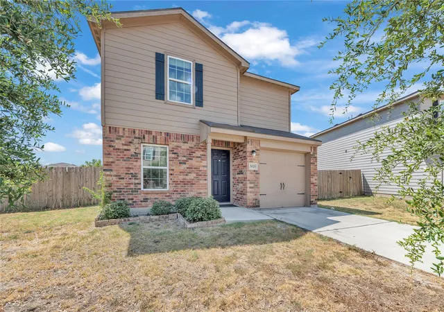 Photo 2 of Condo for sale at 5021 Cressler Ln #29G, Jarrell, TX 76537 | MLS# 3373018 | Listing updated on 2026-09-11