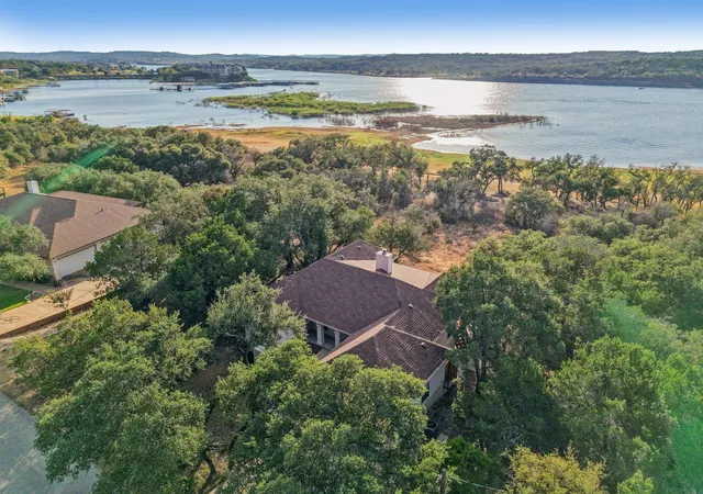 Photo 1 of Single family home for sale at 21513 Lakefront Dr, Lago Vista, TX 78645 | MLS# 2023742 | Listing updated on 2026-09-15