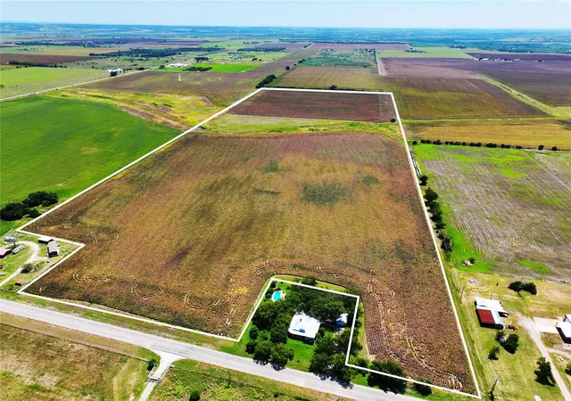 Land for sale at 0000 Fm 621, Martindale, TX 78655 | MLS# 4329205
