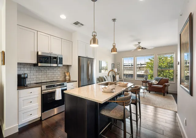 Condo for sale at 2207 Pasadena Dr #10, Austin, TX 78757 | MLS# 6060914