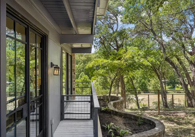 Photo 3 of Single family home for sale at 400 County Rd 1492, Wimberley, TX 78676 | MLS# 4416985 | Listing updated on 2026-09-12