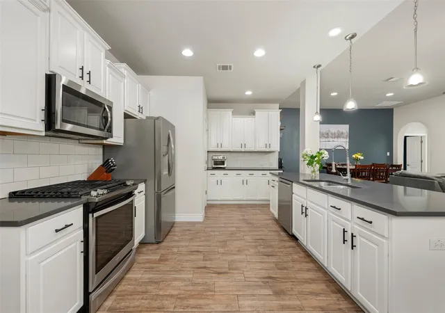 Photo 3 of Single family home for sale at 175 Mount Ellen St, Hutto, TX 78634 | MLS# 9715684 | Listing updated on 2026-10-02