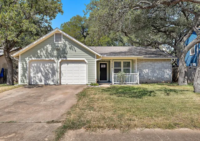 Single family home for sale at 11608 Tanglebriar Trl, Austin, TX 78750 | MLS# 9596737