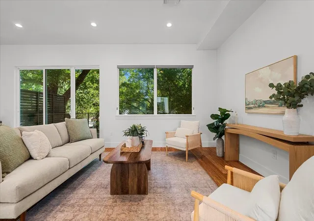 Listing Photo 5 - Condo for sale in building located at 1801 E 2Nd St, Austin, TX 78702 - Unit #8