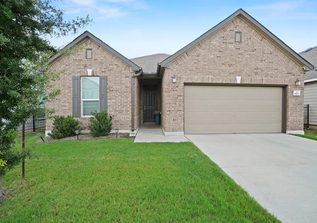 Photo 1 of Single family home for sale at 8213 Knoxville Trl, Austin, TX 78744 | MLS# 3641482 | Listing updated on 2026-10-19