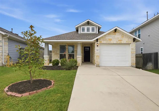 Photo 2 of Single family home for sale at 321 Gaida Loop, Georgetown, TX 78628 | MLS# 8450376 | Listing updated on 2026-10-09