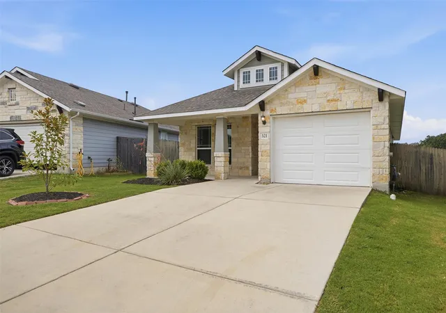 Photo 3 of Single family home for sale at 321 Gaida Loop, Georgetown, TX 78628 | MLS# 8450376 | Listing updated on 2026-10-09