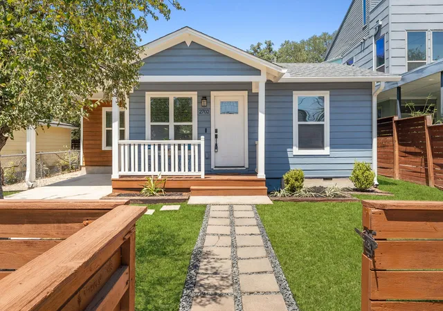 Single family home for sale at 2702 Crest Ave #1, Austin, TX 78702 | MLS# 2803970
