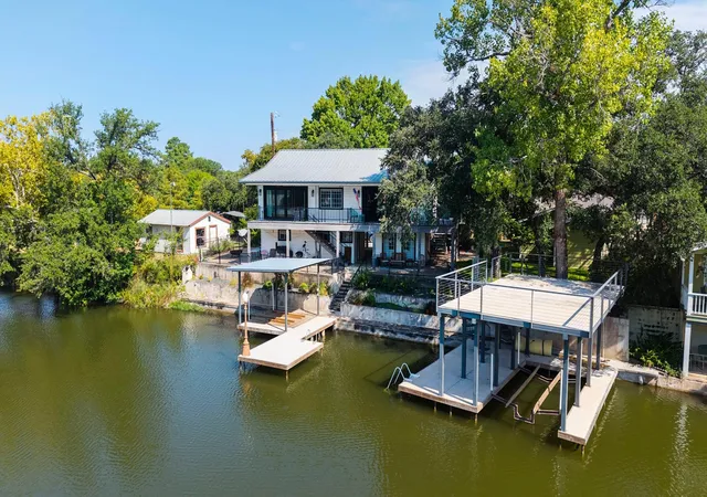 Single family home for sale at 1517 County Rd 132a, Kingsland, TX 78639 | MLS# 7256368
