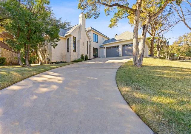 Photo 2 of Single family home for sale at 5808 Tom Wooten Cv, Austin, TX 78731 | MLS# 9953367 | Listing updated on 2026-10-22