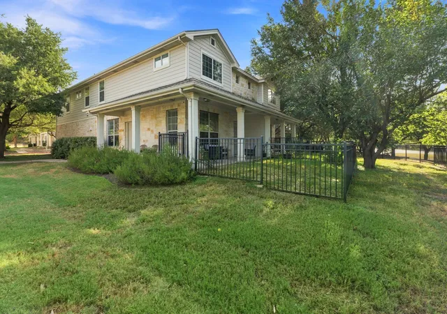 Photo 3 of Condo for sale at 1900 Scofield Ridge Pkwy #202, Austin, TX 78727 | MLS# 5232680 | Listing updated on 2026-09-15