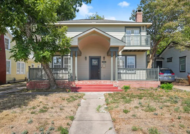Photo 2 of Single family home for sale at 3502 Speedway St, Austin, TX 78705 | MLS# 6617616 | Listing updated on 2026-09-28