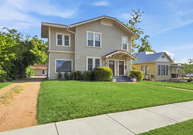 Photo 1 of Single family home for sale at 132 Perry Ct, San Antonio, TX 78209 | MLS# 9419950 | Listing updated on 2026-09-18