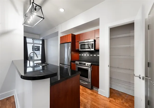 Photo 3 of Condo for sale at 603 Davis St #708, Austin, TX 78701 | MLS# 3080555 | Listing updated on 2026-10-22