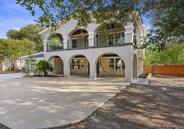 Photo 2 of Single family home for sale at 3008 Cedarlawn Cir, Austin, TX 78723 | MLS# 7134275 | Listing updated on 2026-09-12