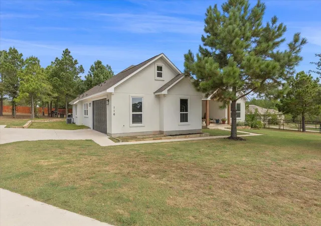 Photo 3 of Single family home for sale at 116 Brahman Ct, Bastrop, TX 78602 | MLS# 3544629 | Listing updated on 2026-09-26