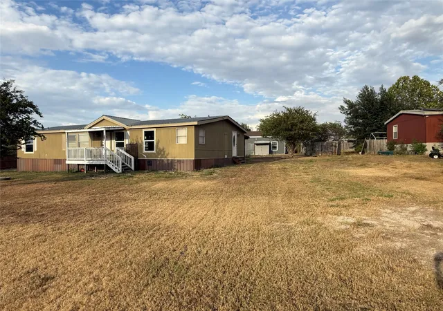 Photo 1 of Manufactured home for sale at 109 Cross Meadow Cv, Hutto, TX 78634 | MLS# 6752930 | Listing updated on 2026-09-22
