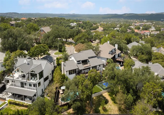 Photo 2 of Sale Pending at 5802 Cannonade Ct, Austin, TX 78746 | MLS# 7220398 | Listing updated on 2026-09-29