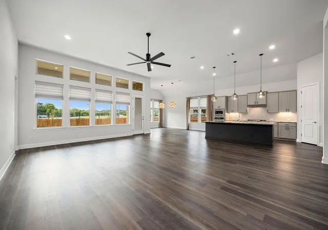 Photo 4 of Single family home for sale at 602 Pulitzer Dr, Hutto, TX 78634 | MLS# 7239036 | Listing updated on 2026-09-13