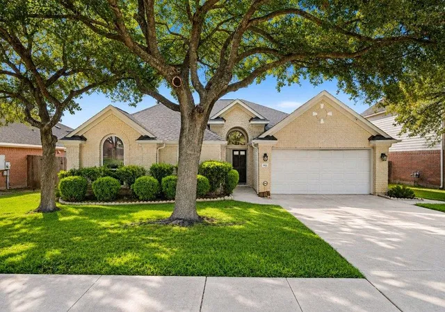 Single family home for sale at 911 Indian Run Dr, Pflugerville, TX 78660 | MLS# 9134981 | Listing updated on 2026-09-14