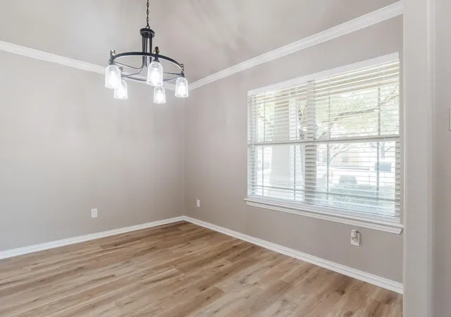 Photo 3 of Single family home for sale at 170 Sandstone Trl, Buda, TX 78610 | MLS# 7858711 | Listing updated on 2026-09-13