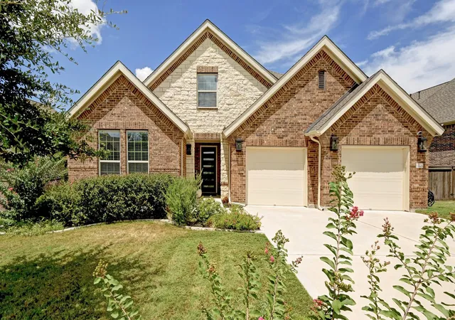 Single family home for sale at 12225 Mesa Verde Dr, Austin, TX 78737 | MLS# 2661879