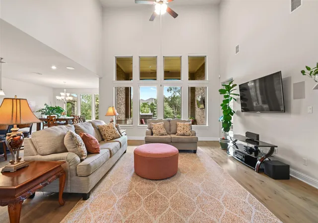 Photo 4 of Single family home for sale at 12225 Mesa Verde Dr, Austin, TX 78737 | MLS# 2661879 | Listing updated on 2026-09-15