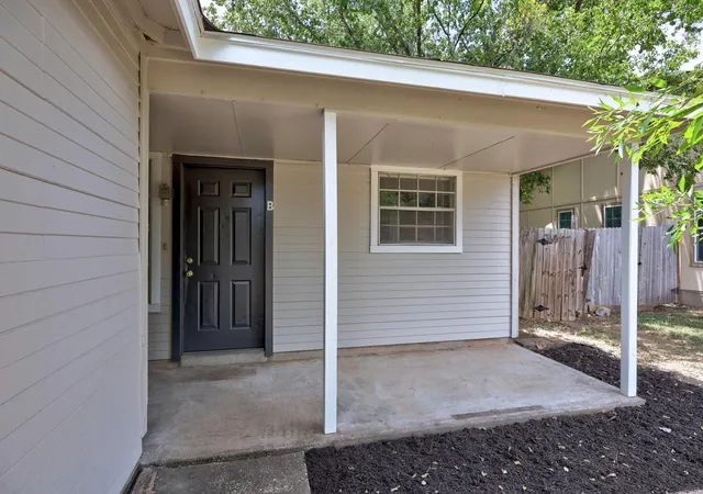 Photo 3 of Multi family home for sale at 8711 Pineridge Dr, Austin, TX 78729 | MLS# 6957176 | Listing updated on 2026-09-11