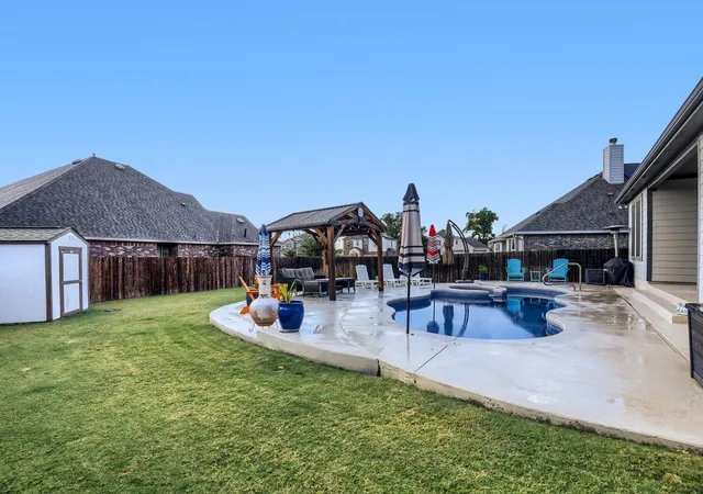 Photo 2 of Single family home for sale at 6608 Casiano Cv, Round Rock, TX 78665 | MLS# 7608003 | Listing updated on 2026-10-08