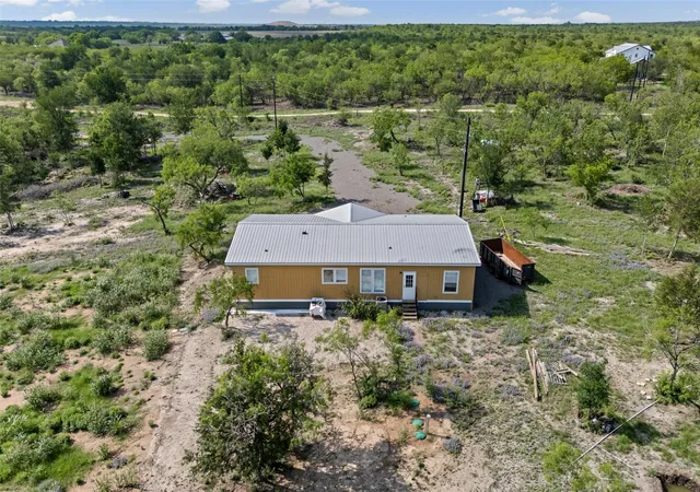Photo 2 of Manufactured home for sale at 3882 Dry Crk Rd, Lockhart, TX 78644 | MLS# 5268484 | Listing updated on 2026-09-11