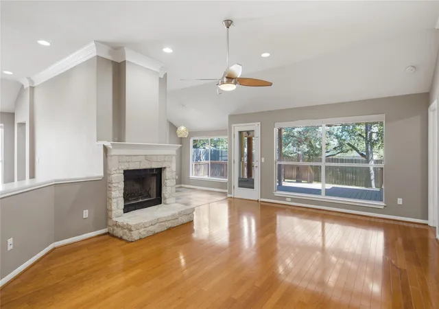 Photo 4 of Single family home for sale at 6032 Roxbury Ln, Austin, TX 78739 | MLS# 1849955 | Listing updated on 2026-10-08