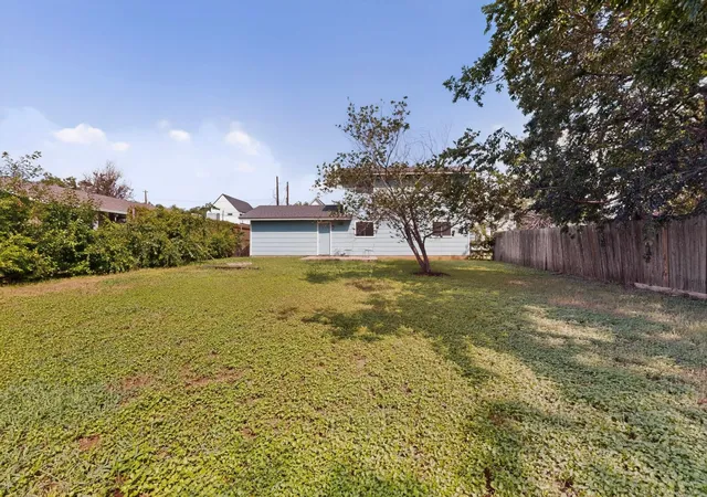 Photo 3 of Single family home for sale at 6407 Cannonleague Dr, Austin, TX 78745 | MLS# 9992305 | Listing updated on 2026-10-21
