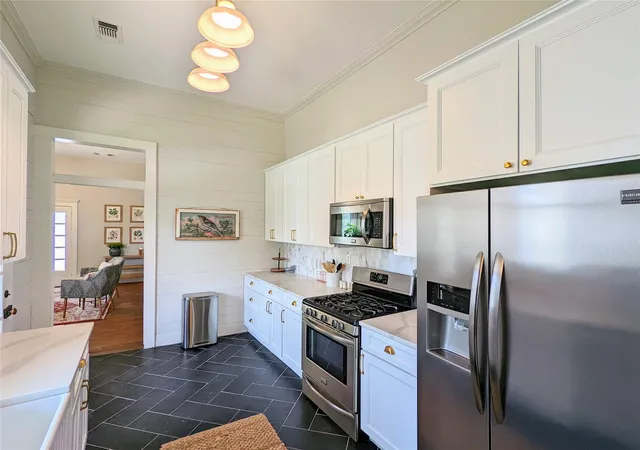 Photo 4 of Single family home for sale at 515 E 8th Street, Georgetown, TX 78626 | MLS# 6082003 | Listing updated on 2026-10-24