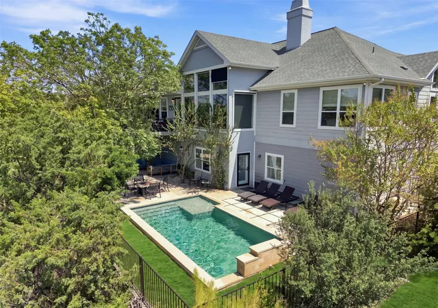 Photo 1 of Single family home for sale at 3300 Constitution Dr, Lago Vista, TX 78645 | MLS# 4484249 | Listing updated on 2026-09-13