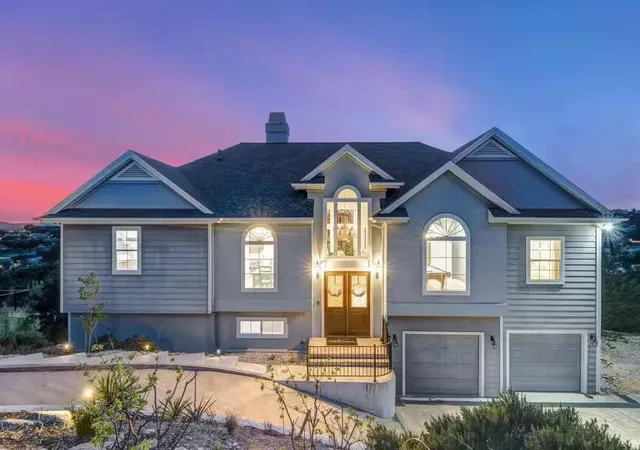 Photo 2 of Single family home for sale at 3300 Constitution Dr, Lago Vista, TX 78645 | MLS# 4484249 | Listing updated on 2026-09-13
