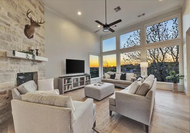 Photo 3 of Single family home for sale at 3300 Constitution Dr, Lago Vista, TX 78645 | MLS# 4484249 | Listing updated on 2026-09-13