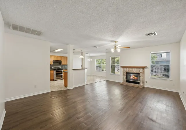 Photo 2 of Single family home for sale at 1406 Pigeon View St, Round Rock, TX 78665 | MLS# 8757179 | Listing updated on 2026-09-13