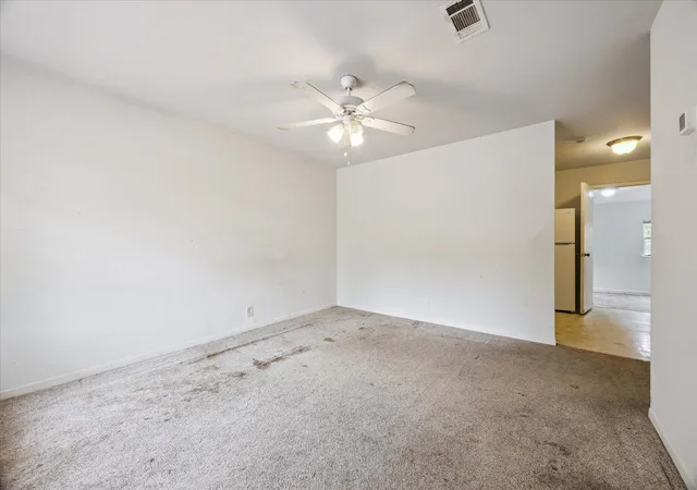 Photo 3 of Single family home for sale at 402 Bramble Dr, Austin, TX 78745 | MLS# 8399178 | Listing updated on 2026-09-15