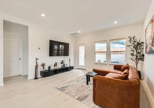 Photo 3 of Single family home for sale at 2832 Indian Clover Trl, Leander, TX 78641 | MLS# 7890037 | Listing updated on 2026-09-11