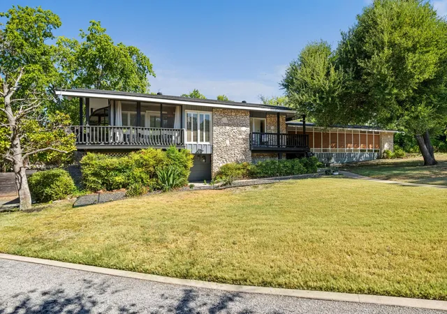 Photo 1 of Single family home for sale at 1712 Mccoy Pl, Georgetown, TX 78626 | MLS# 3310420 | Listing updated on 2026-09-23