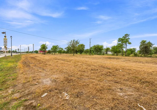 Photo 3 of Land for sale at 101 Sunflower Cir, Kyle, TX 78640 | MLS# 2259721 | Listing updated on 2026-09-10
