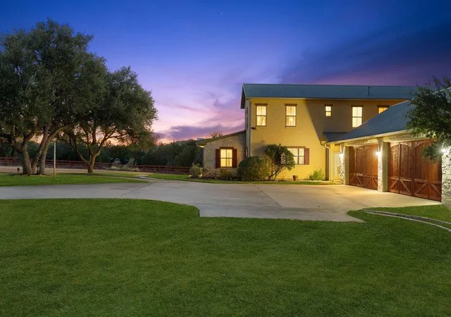 Photo 3 of Single family home for sale at 4401 Whirlwind Cv, Spicewood, TX 78669 | MLS# 5922651 | Listing updated on 2026-09-17